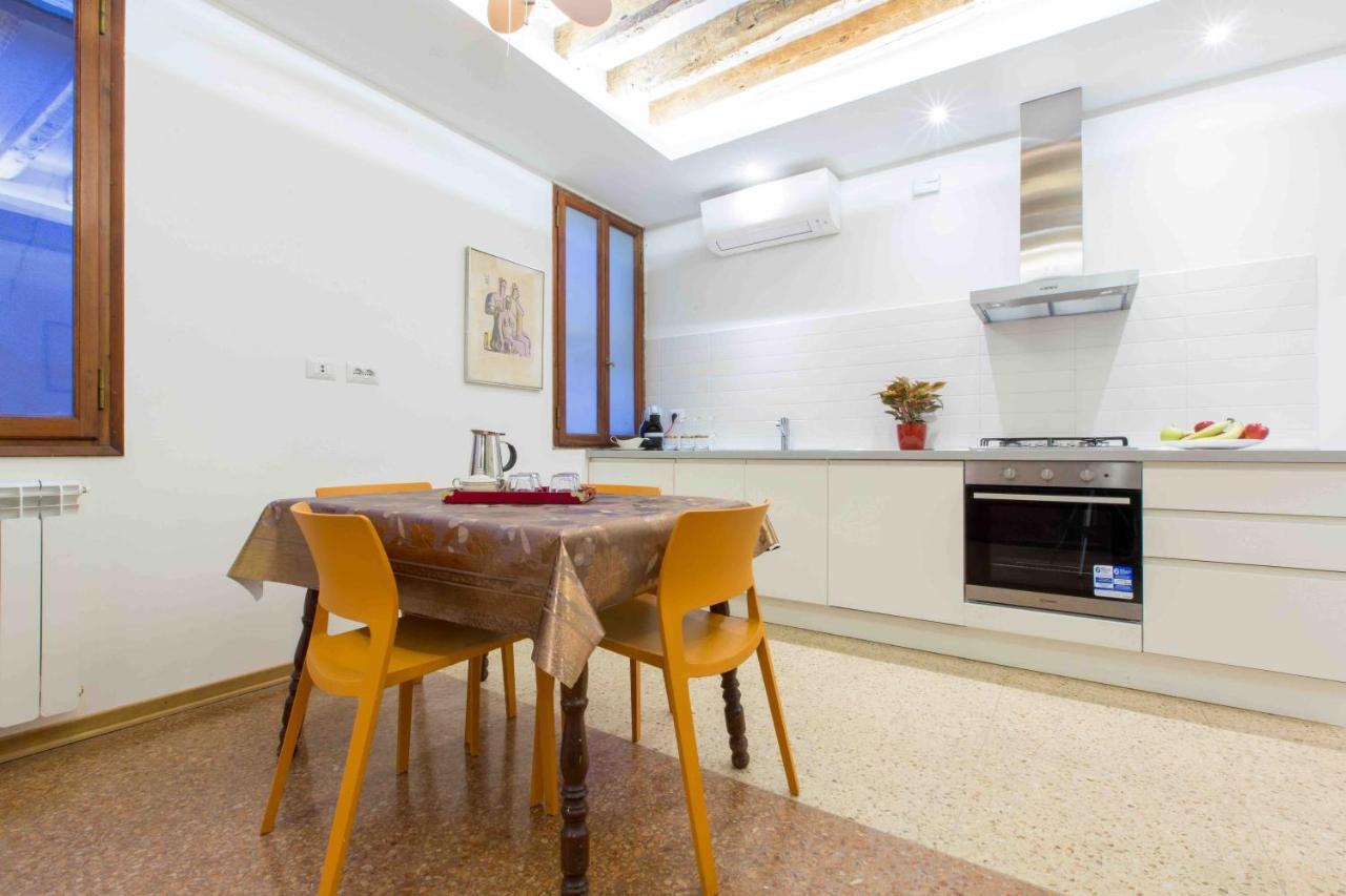 Ca Grimani Private Terrace Apartman Velence Kültér fotó